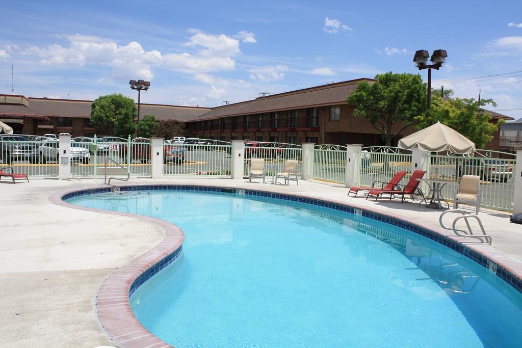Winnemucca Inn & Casino Екстериор снимка