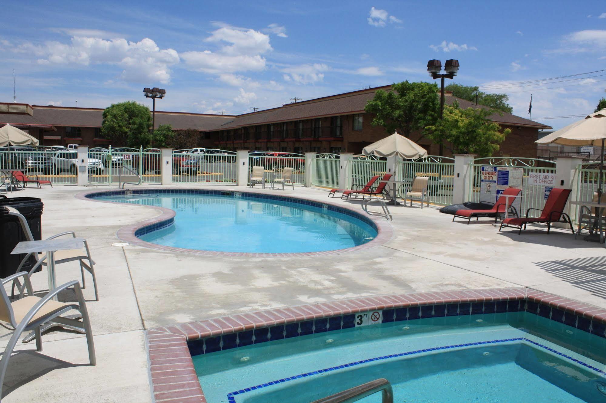Winnemucca Inn & Casino Екстериор снимка
